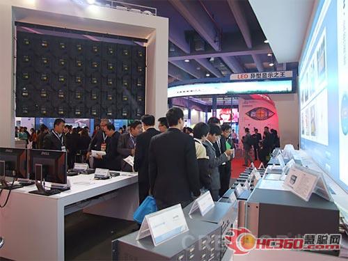 CREATOR快捷超薄贵视LED屏亮相广州LED展