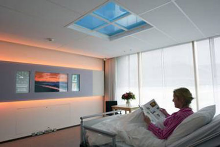 飞利浦可控照明系统能有效缓解病人压力