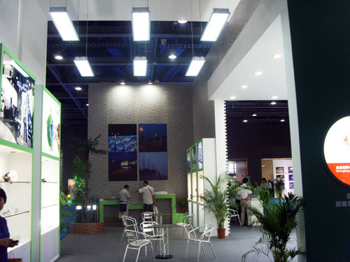 广州国际节能照明展：雷士高端产品精彩亮相