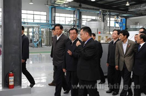 贺国强考察贵州皓天光电科技有限公司