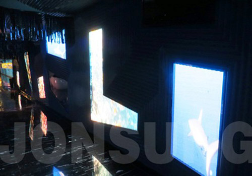 中祥创新LED异形屏亮相全国首家海洋主题KTV