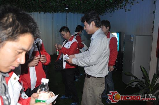 慧聪LED显示照明网首届牵手买团活动圆满结束