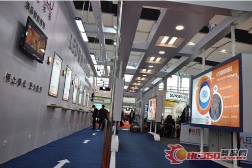 朗视光电参展广州国际LED展 绽放智能光彩