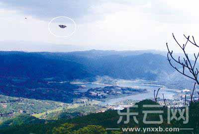 乌鲁木齐多地现不明飞行物 原是LED风筝