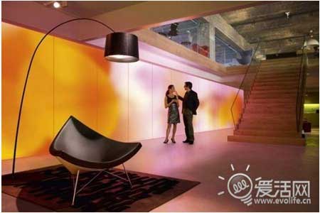 飞利浦LED发光墙壁 引领无灯泡照明潮流