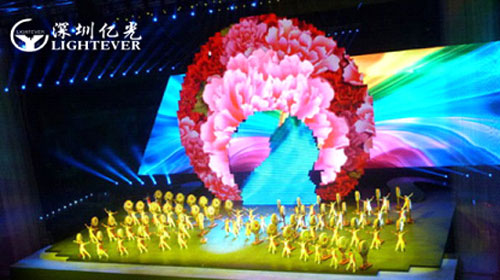 深圳亿光LED全彩视频影像技术应用舞美设计