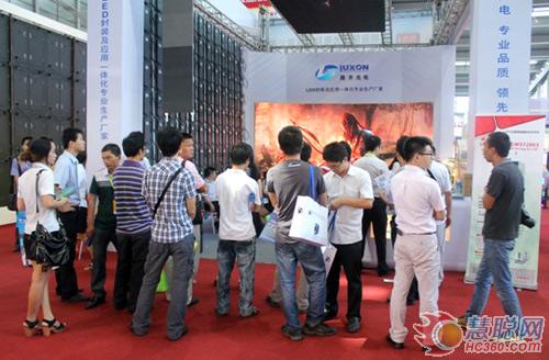 路升光电LED显示屏闪耀第十四届光博会