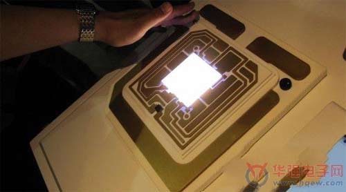 Philips Lumileds推出创新产品“亮绚”