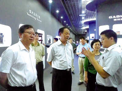 李兴华：协同创新是推进LED产业发展的关键