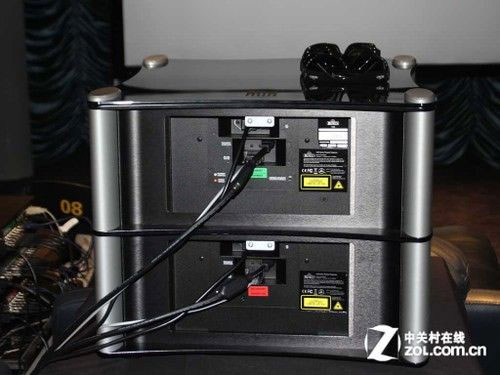 Runco首发全球首款LED 3D全高清投影 Runco首发全球首款LED 3D全高清投影