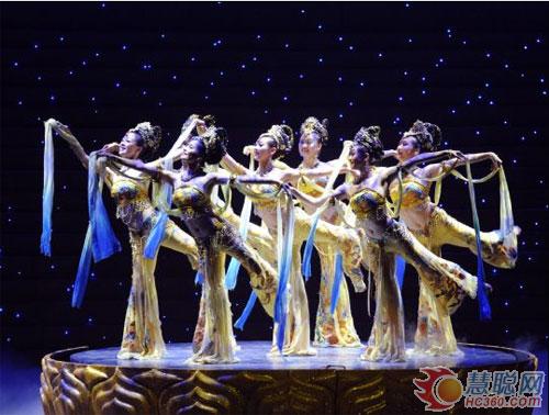 雅江光电助阵香港回归十五周年文艺晚会（图）