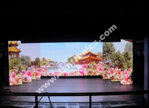 联建光电全彩LED显示屏入驻津湾大剧院