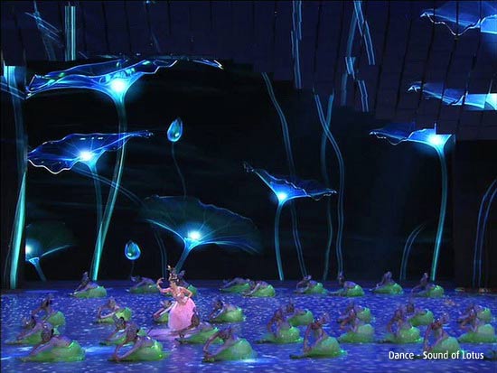 LED显示屏 舞台演出不可或缺的“黄金搭档”