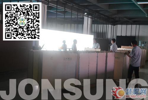 中祥创新led显示屏生产高峰展现团结协作之风