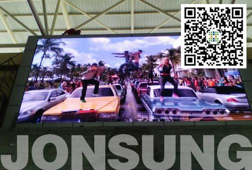 夏日清凉，陕西渭南游泳馆中祥led显示屏夺目