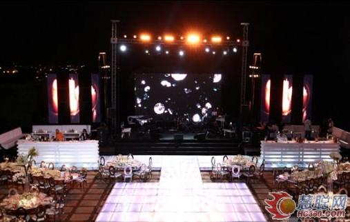 视爵光旭打造黎巴嫩婚庆LED显示屏 视爵光旭打造黎巴嫩婚庆LED显示屏