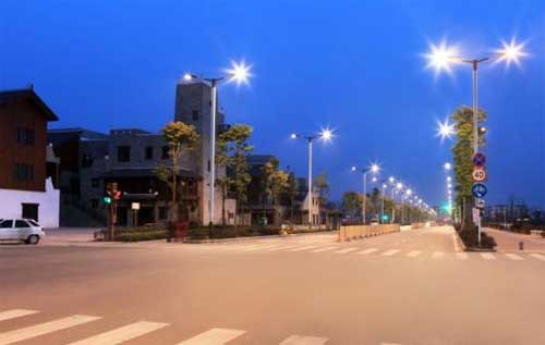 飞利浦率先推出3000K暖白光道路照明解决方案