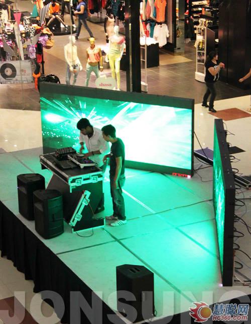 中祥P5室内LED显示屏亮相墨西哥超级市场