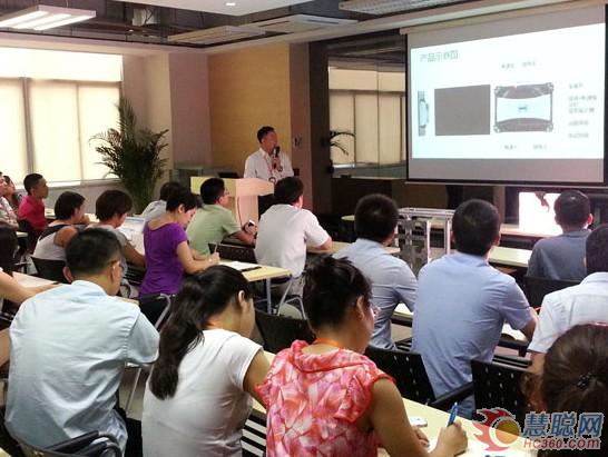 艾比森发布重磅产品：U2、C16