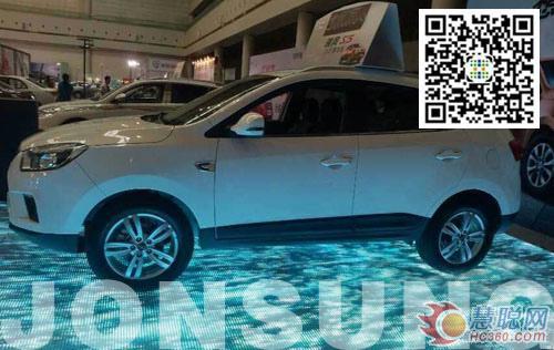 中祥创新LED显示屏为国际知名车展呈现视觉精彩