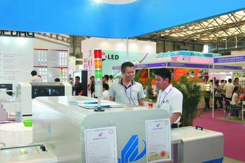 中国（上海）国际LED产业技术展览会举行