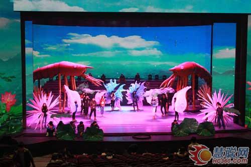 路升LED显示屏添彩湖南益阳剧院