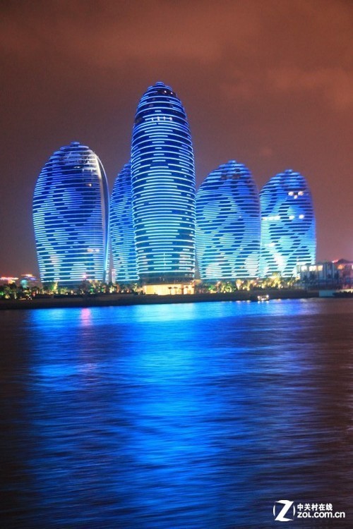 演绎民族风情 三亚凤凰岛LED夜景迷人