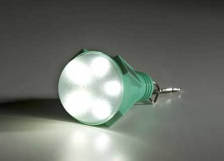 香港厂商nokero发布世界首款太阳能LED灯