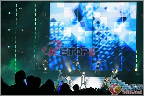 锐拓LED显示屏闪亮罗志祥台北小巨蛋演唱会