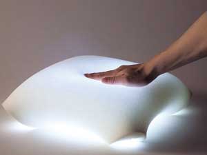 创意新品：柔软的LED发光枕头