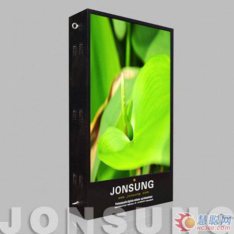 中祥创新LED公交站台屏出口阿曼苏丹国 中祥创新LED公交站台屏出口阿曼苏丹国