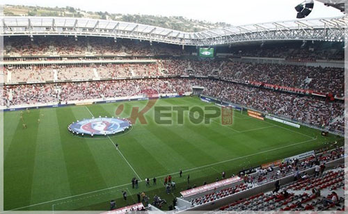 锐拓打造法国尼斯体育场LED应用项目