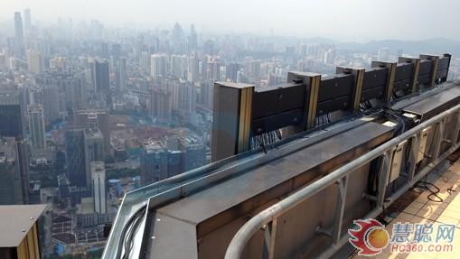 联腾户外P50显示屏“登顶”广州第二高楼-广晟大厦 联腾户外P50显示屏“登顶”广州第二高楼-广晟大厦