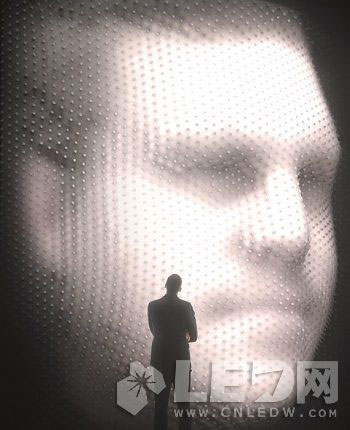 索契冬奥会精彩创意：上万LED灯打造3D脸孔