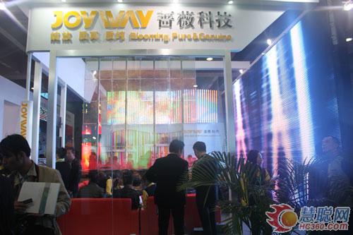 蔷薇科技：灯条屏领域的绝对领导者