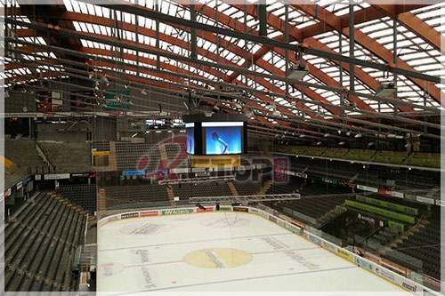 锐拓LED显示屏闪亮登场瑞士伯尔尼冰球馆