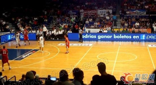 青松全彩LED显示屏助阵Premundial Caracas 2013赛事