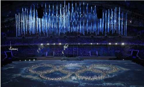 洲明LED屏闪耀闭幕式  索契冬奥会闭幕五环圆满