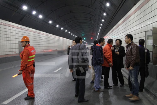 上海三思：注重LED应用 推进智慧交通