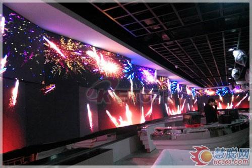 锐拓显示惊艳闪耀江阴玛莎酒吧