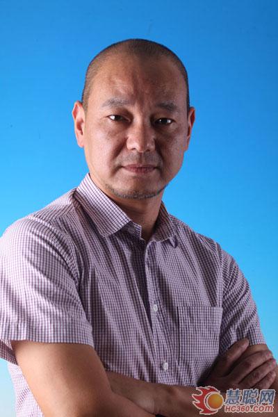 蔷薇科技娄涛获“强力巨彩”杯十佳风云人物奖