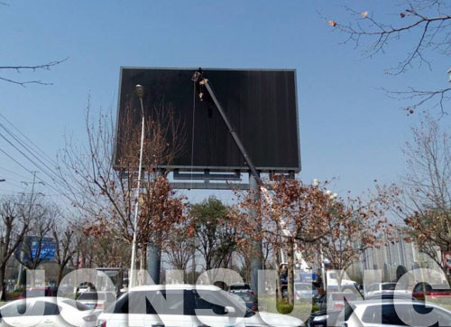 中祥四通全国巡检 关注每一块LED屏品质售后