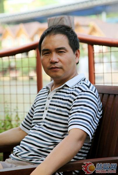 兴煌电子罗歌获“强力巨彩”杯十佳风云人物奖