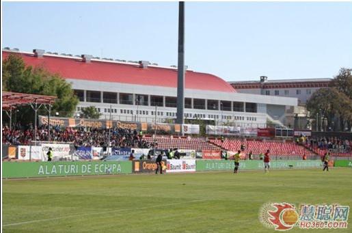 四年磨一剑 艾比森LED球场屏屹立东欧 四年磨一剑 艾比森LED球场屏屹立东欧