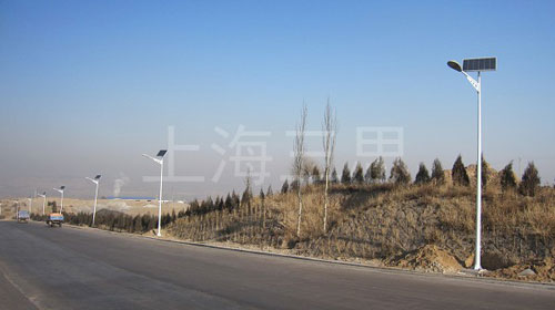 三思LED路灯将光明洒向村村落落 三思LED路灯将光明洒向村村落落