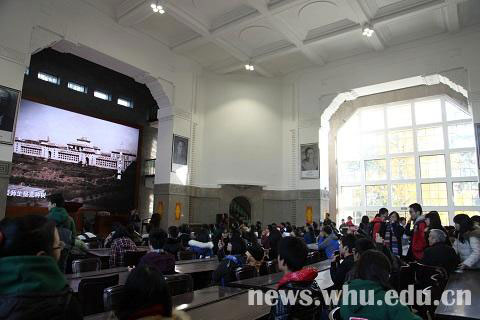 蓝普高清LED彰显武汉大学百年成就