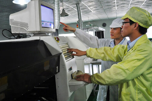 中祥3G智能LED屏持续发力 再签桂林200个社区全彩屏