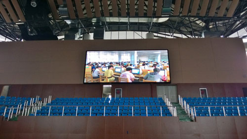 蓝普LED显示屏亮相湖北工程学院体育馆 蓝普LED显示屏亮相湖北工程学院体育馆