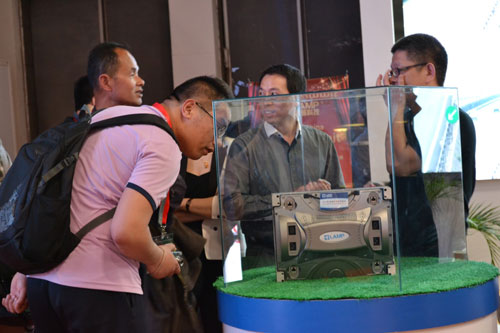 蓝普科技引领视听行业步入“LED小时代”