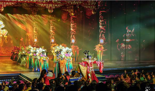 齐普光电户内LED大屏幕完美演绎九寨千古情